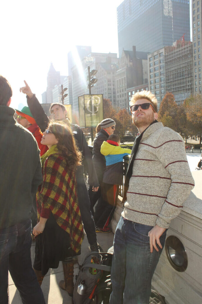 Bobbysbikehike Tour Tourists Sunny Cityscape