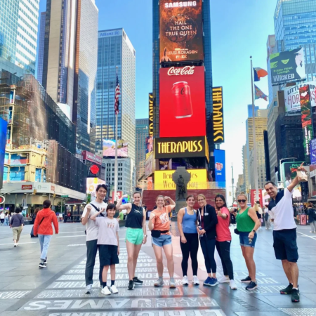 Cityrunningtours Nyc Tour Times Square Tourists Group Photo