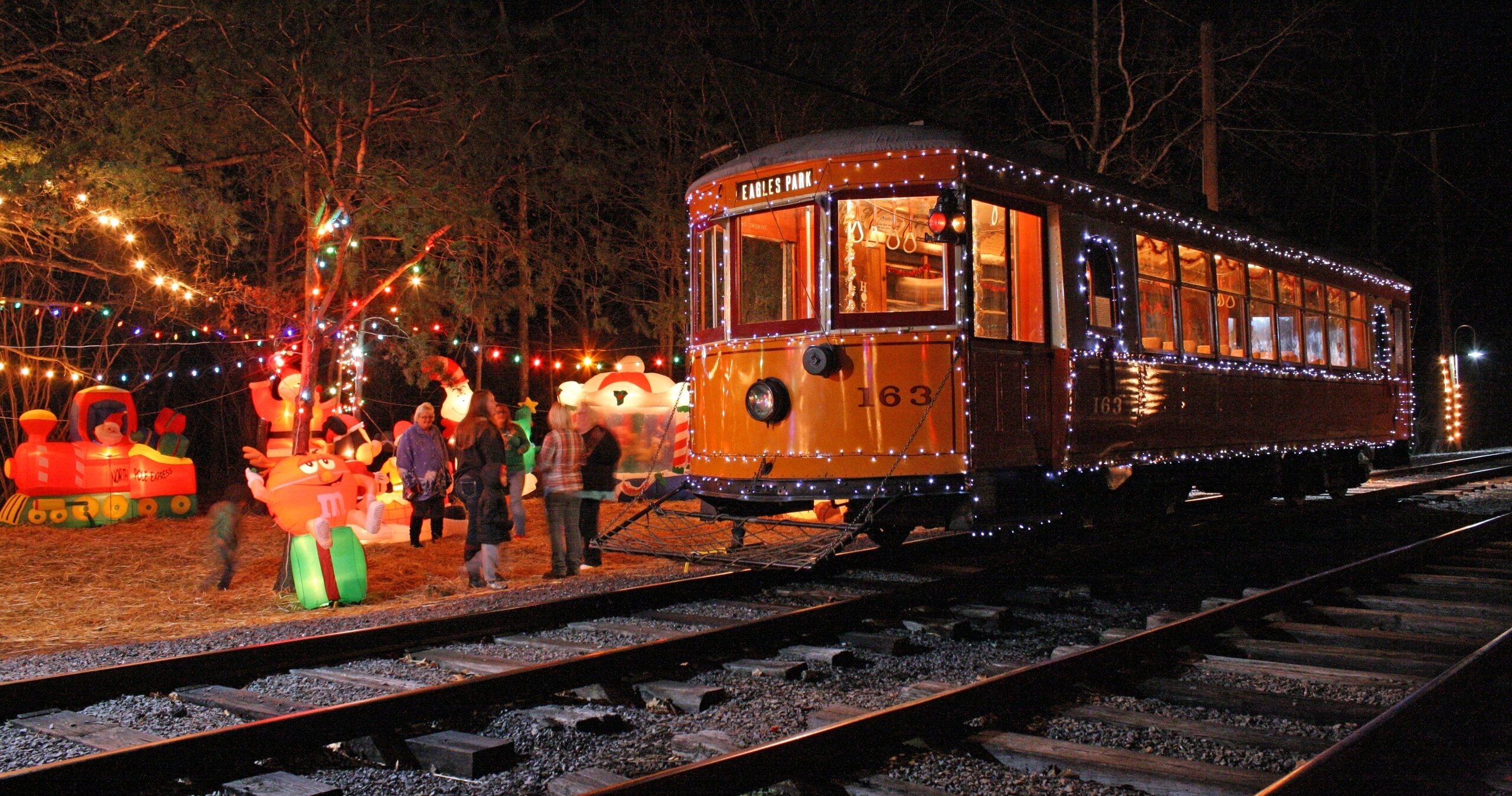 Eastbroadtop Tour Decorated Train Night Park