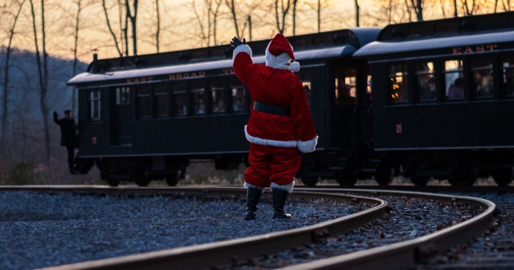 eastbroadtop_tour-santa-train-railroad-sunset Eastbroadtop Tour Santa Train Railroad Sunset