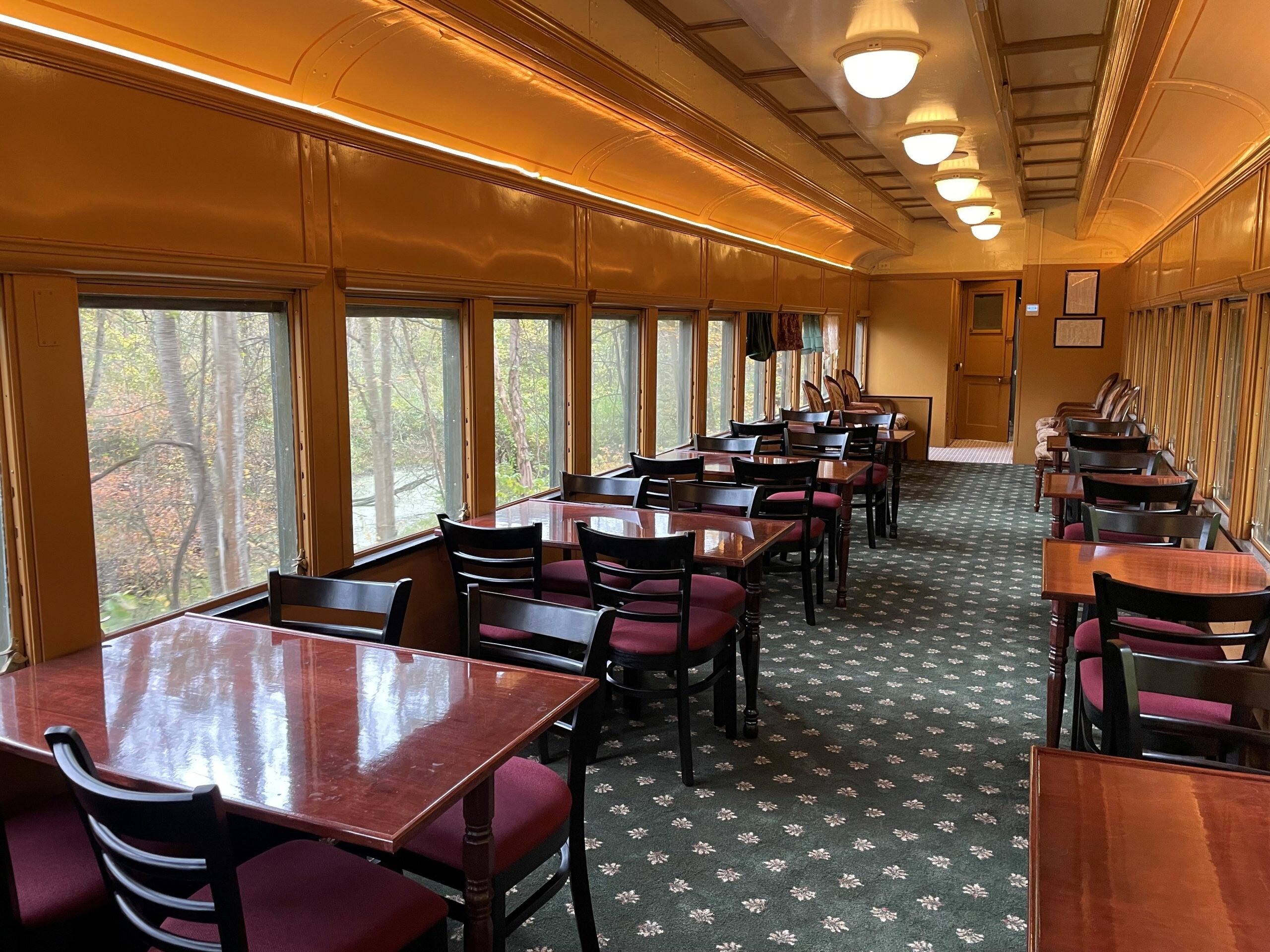 Everettrailroad Tour Train Interior Dining Tables Windows