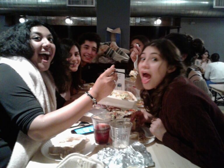 Foodonfoottours Tour Friends Dining Table Laughter