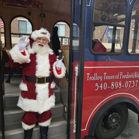 Fredericksburgtrolley Tour Santa Trolley Fredericksburg