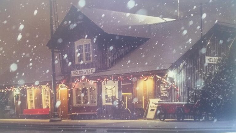 Hvsry Tour Nelsonville Train Station Snow Lights