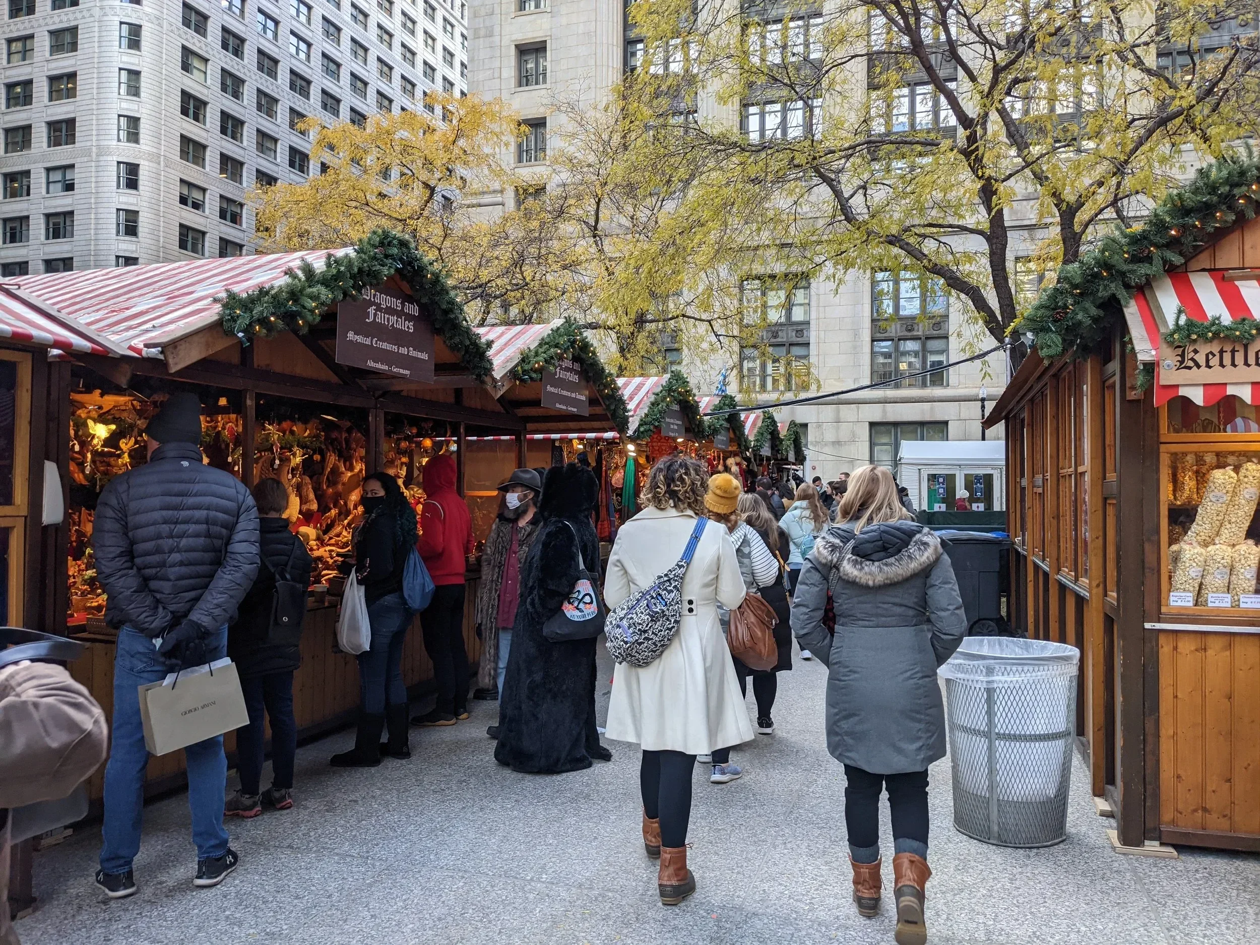 Insidechicagowalkingtours Tour Holiday Market Vendors Walking