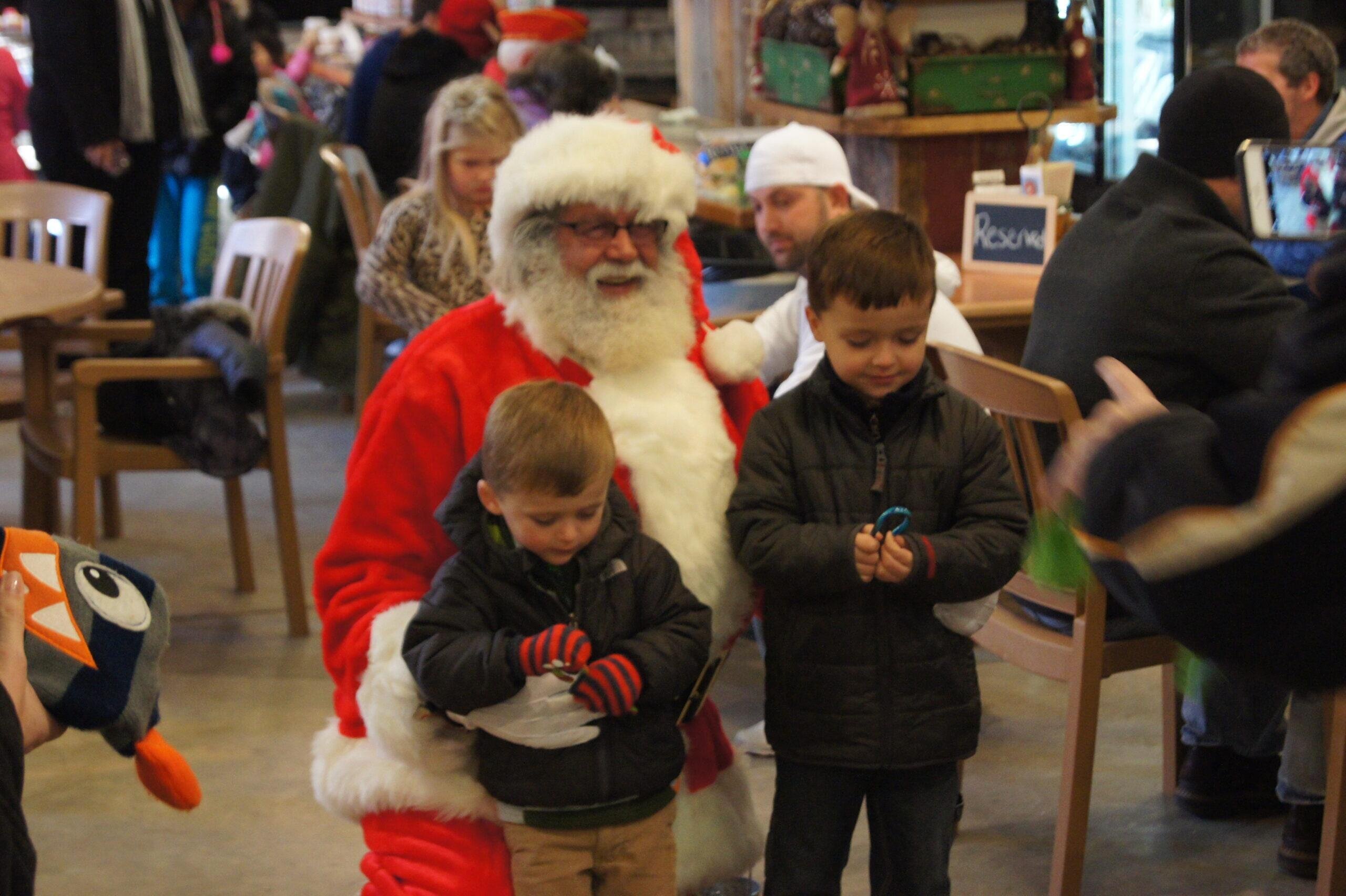 Johnsonsfarm Tour Santa Kids Farm Event