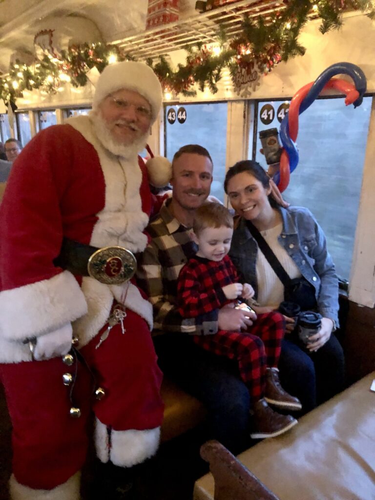Lebanonrr Tour Santa Family Train Ride