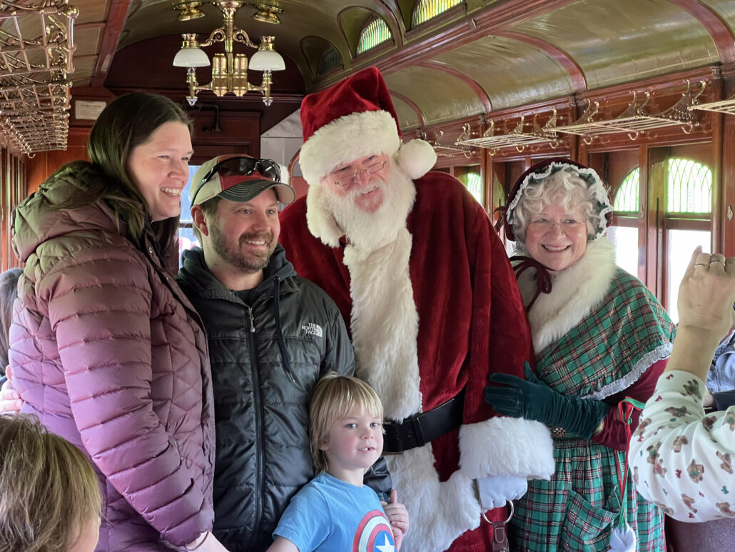 Midcontinent Tour Family Santa Train Ride