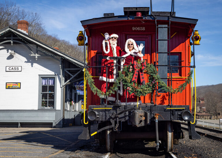 mountainrailwv_tour-santa-caboose-wreath-cass-station Mountainrailwv Tour Santa Caboose Wreath Cass Station