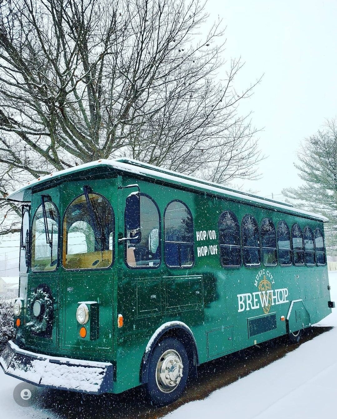 Musiccitybrewhop Tour Green Trolley Snowy Winter