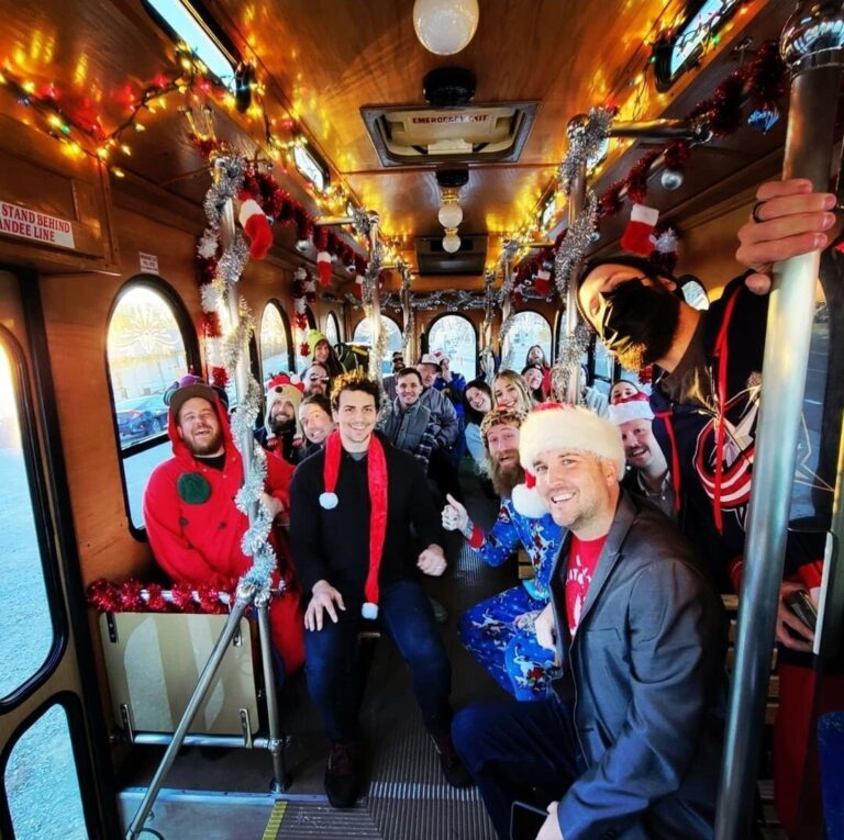 Musiccitybrewhop Tour Holiday Trolley Party Festive Decorations