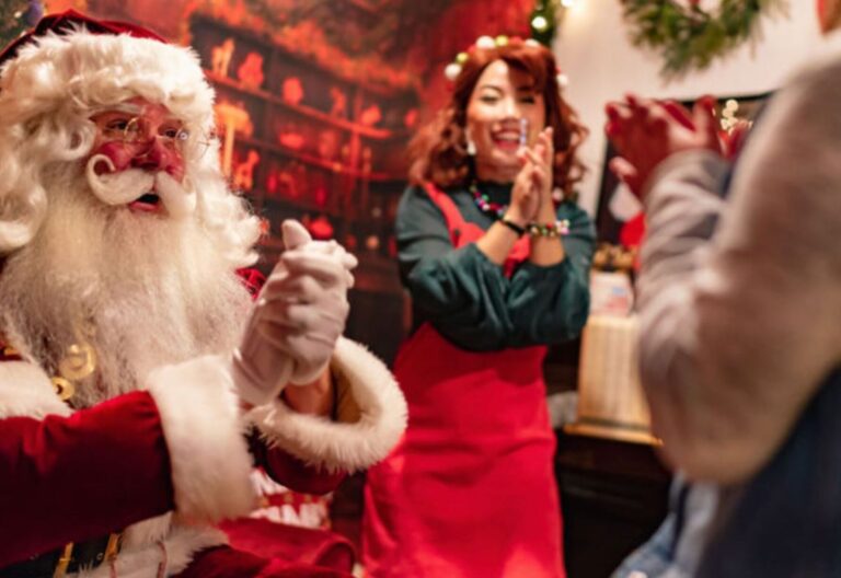 Onceuponanisland Christmas Tour Santa Claus Holiday Atmosphere