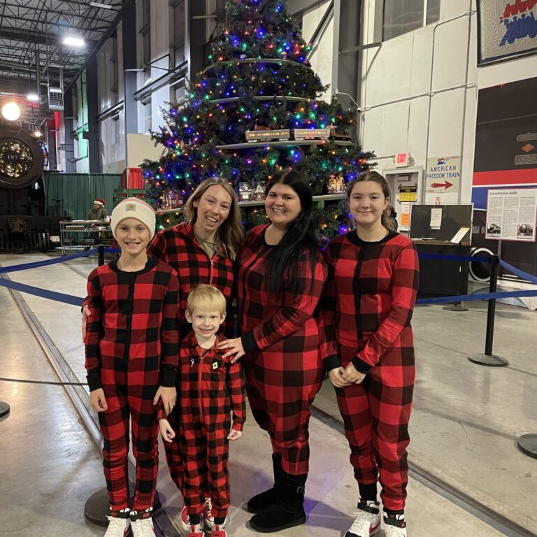 Orhf Tour Family Christmas Tree Train Museum