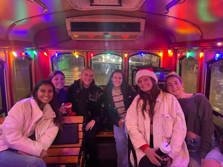 Philadelphiasightseeingtours Tour Friends Trolley Ride Holiday Lights