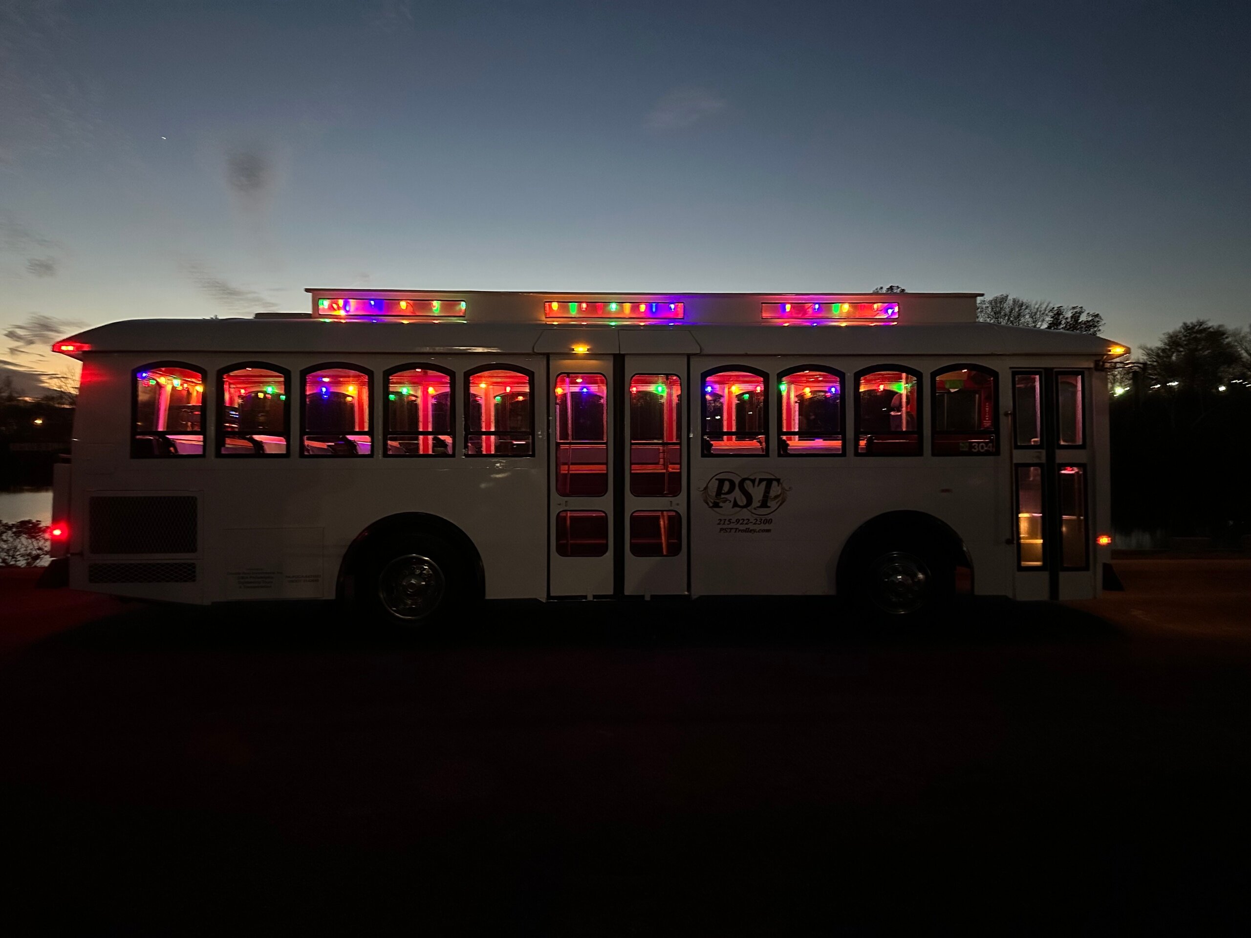 Philadelphiasightseeingtours Tour Trolley Night Lights