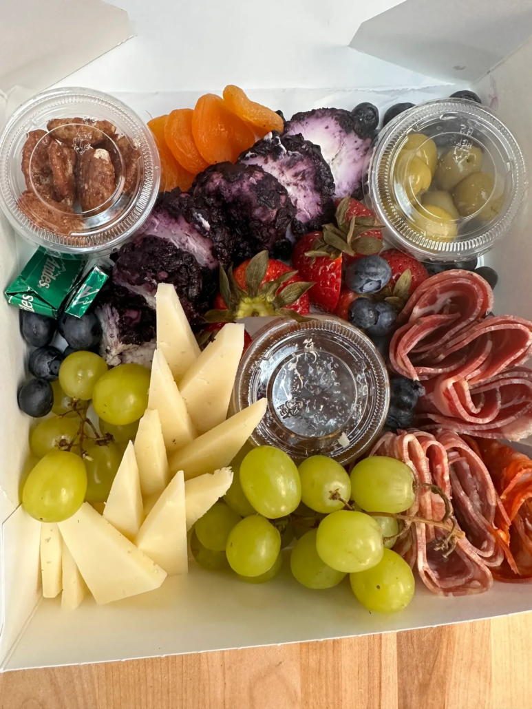 rlexcursions_tour-charcuterie-fruit-cheese-box Rlexcursions Tour Charcuterie Fruit Cheese Box