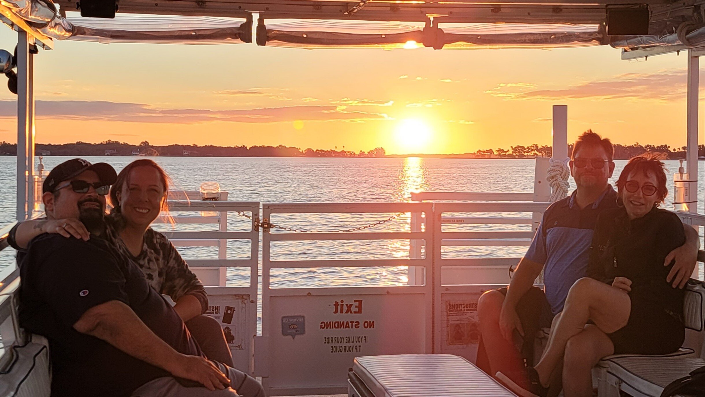 rustyanchormountdora_tour-sunset-boat-tour-group Rustyanchormountdora Tour Sunset Boat Tour Group