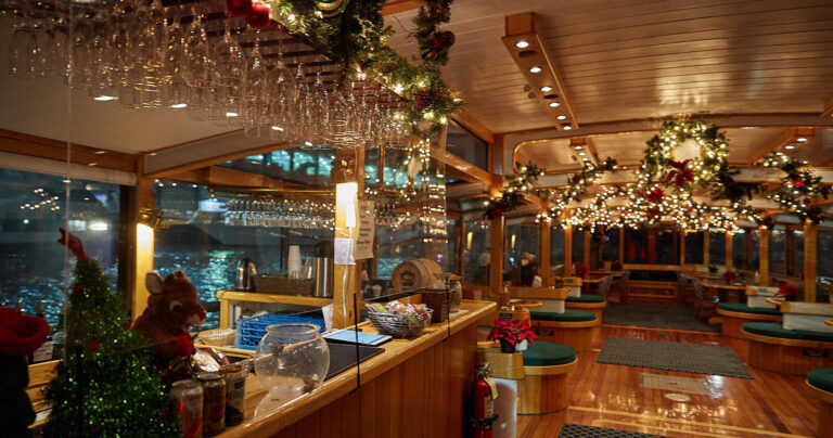 Sail Nyc Tour Boat Tour Interior Decorations