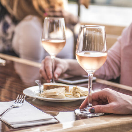 Sail Nyc Tour Boat Tour Wine Snacks Table