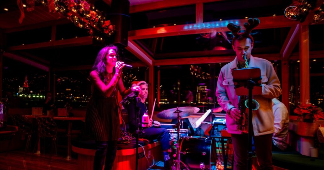 sail-nyc_tour-live-band-saxophone-singer-drummer Sail Nyc Tour Live Band Saxophone Singer Drummer