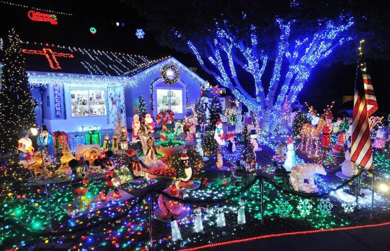 spiritofarizonatours_tour-holiday-lights-decorations-snowmen-santas Spiritofarizonatours Tour Holiday Lights Decorations Snowmen Santas