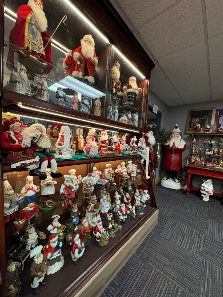 Stonegablesestate Tour Santa Figurines Display Collection