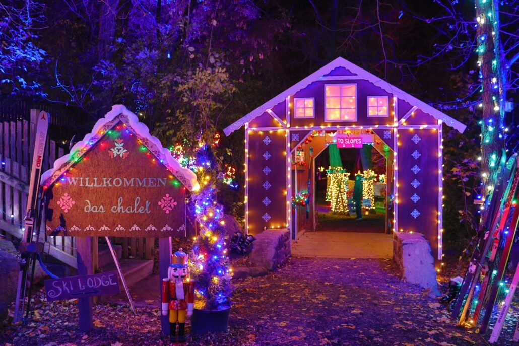 Terrehilldays Tour Chalet Welcome Lights Nutcracker