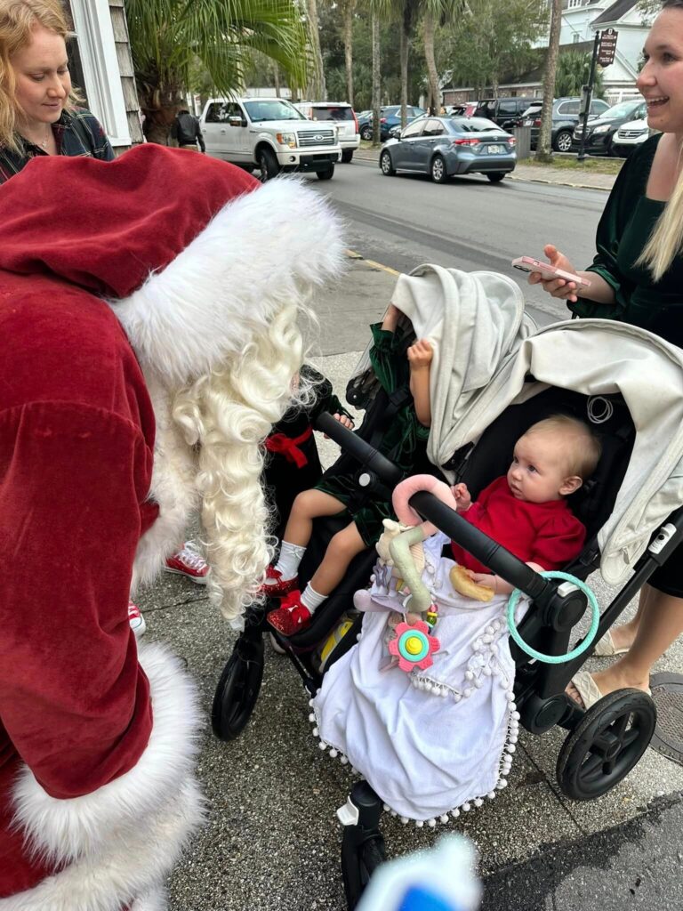 thetastingtours_tour-santa-baby-stroller-park Thetastingtours Tour Santa Baby Stroller Park