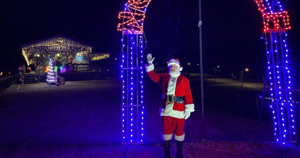 tvrail_tour-santa-lights-north-pole Tvrail Tour Santa Lights North Pole