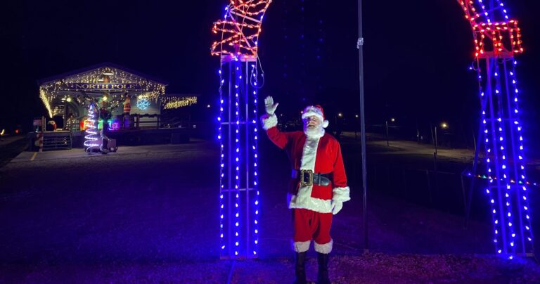 tvrail_tour-santa-lights-north-pole Tvrail Tour Santa Lights North Pole