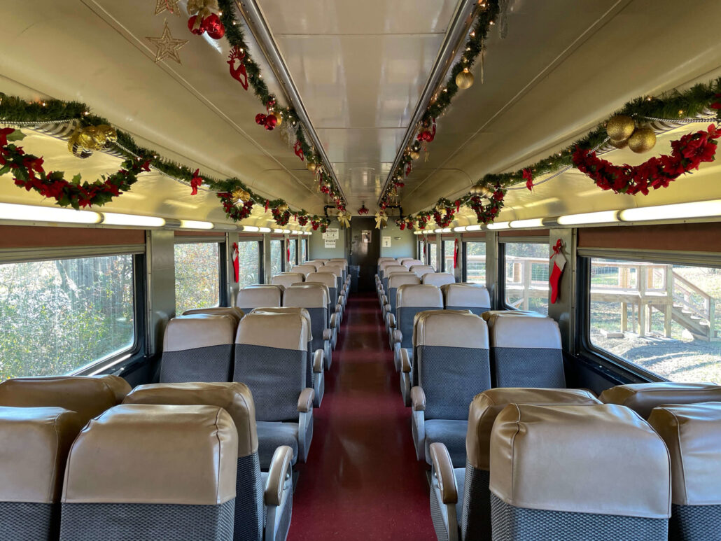 Tvrail Tour Train Holiday Decorations Seating