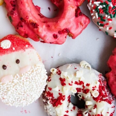 Undergrounddonutour Tour Decorated Donuts Holiday Sprinkles