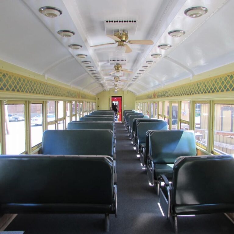 Wsrr Tour Train Interior Green Seats Fans
